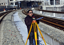 ���f�F·�M(j��n)��ͨ܇ǰ����{(di��o)ԇ